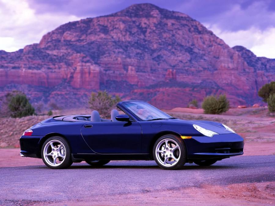  Porsche 911 Carrera 4 Cabriolet 2004 года  (фото 10 из 10)